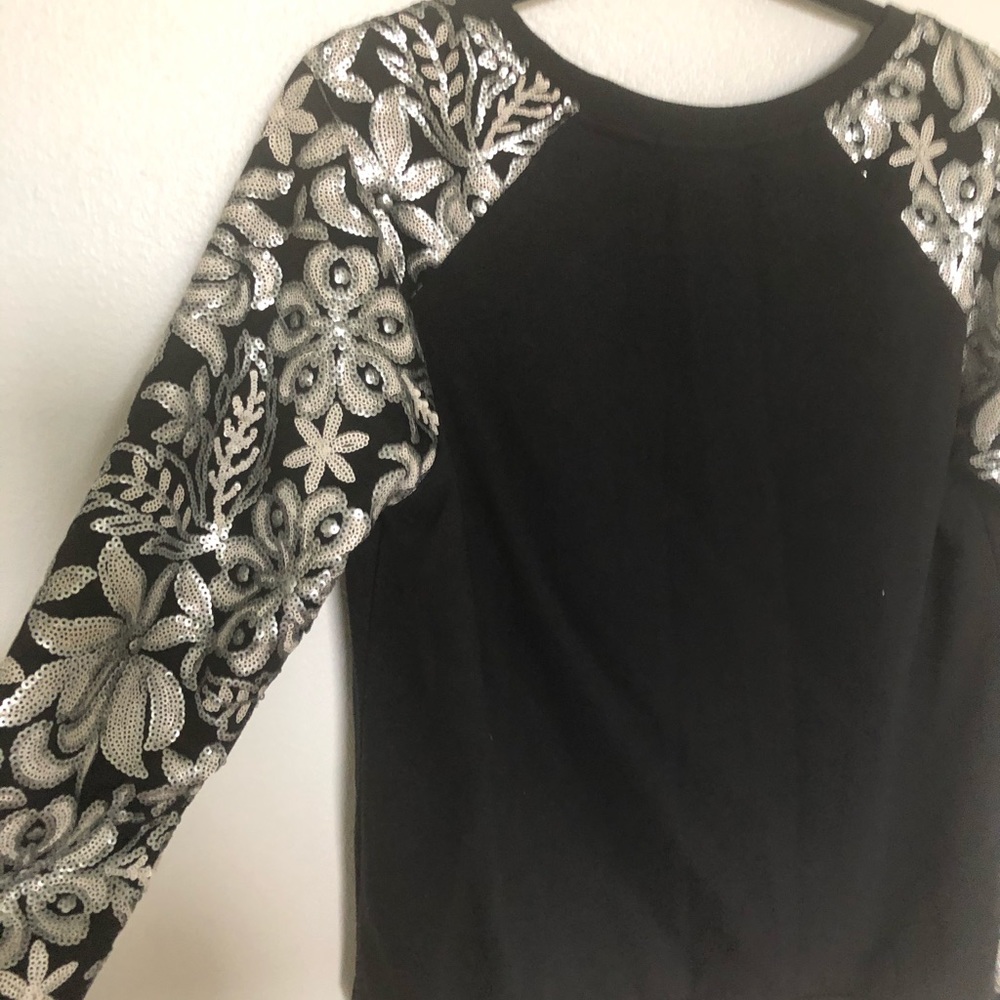 Fancy black sweater with sequin details